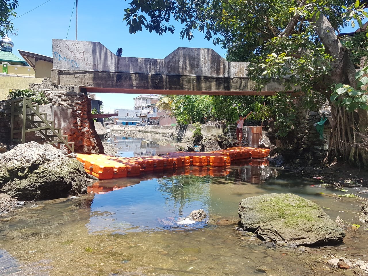 Model to mitigate plastic waste leakages from river bodies