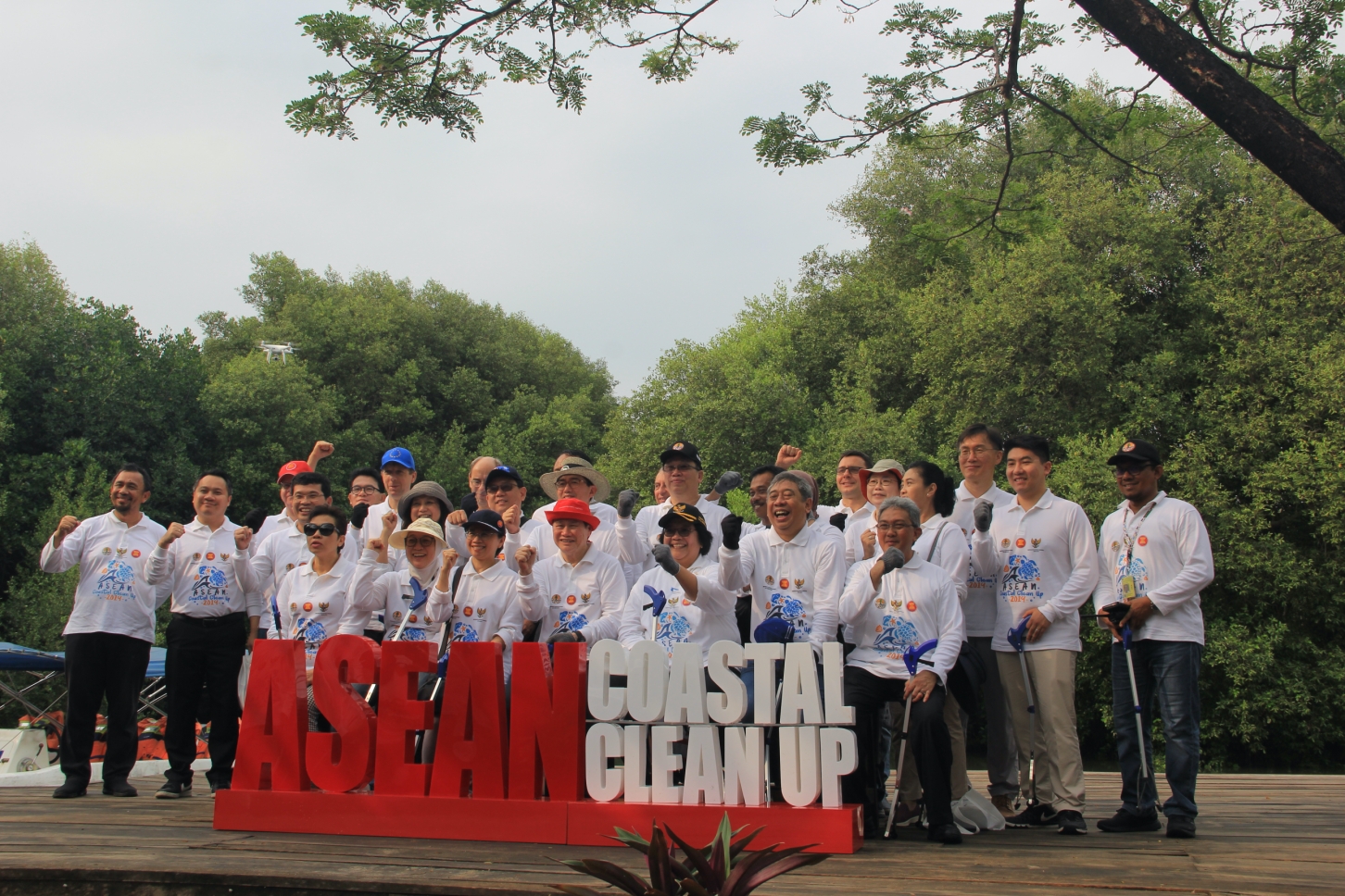 ASEAN Coastal Clean-up with 21 Ambassadors and Permanent Representatives to ASEAN as well as ASEAN Dialogue Partners.